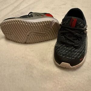 Puma Kids Black and Red Knit Sneakers